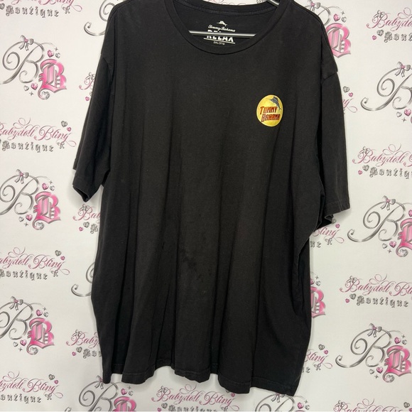 Tommy bahama tshirt hula girl Hawaii wardrobe malfunction skirt black decals - Picture 2 of 6